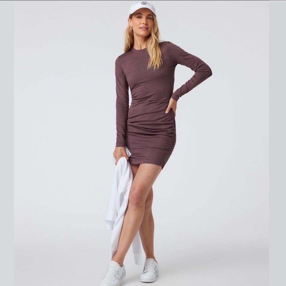 Vuori long Sleeve Halo Essential Dress Elderberry Heather Size Medium NWOT